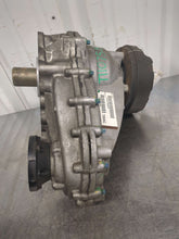 Load image into Gallery viewer, Transfer Case  GRAND CHEROKEE 2019 - NW578844
