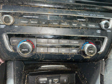 Load image into Gallery viewer, Temperature Controls Isuzu Optima 2020 - NW578801
