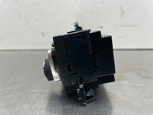 Load image into Gallery viewer, Radio Isuzu Optima 2020 - NW578994
