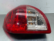 Load image into Gallery viewer, TAIL LIGHT LAMP ASSEMBLY Rav4 2006 06 2007 07 2008 08 Right - NW579591
