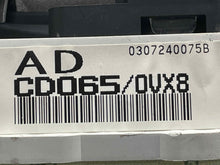 Load image into Gallery viewer, SPEEDOMETER CLUSTER 350Z 2004 04 Auto - NW579583
