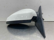 Load image into Gallery viewer, Side View Door Mirror  BMW 325I 2006 - NW579067
