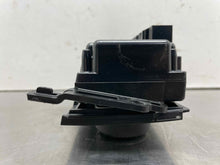 Load image into Gallery viewer, REAR TEMPERATURE CONTROLS Silverado 1500 Pickup Silverado 2500 10-11 - NW579253
