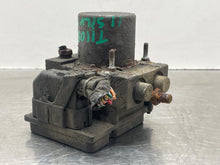 Load image into Gallery viewer, ABS PUMP Escalade Silverado Yukon Sierra Denali 2009 09 10 11 12 - 14 - NW579043
