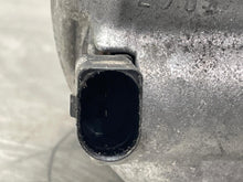 Load image into Gallery viewer, AC COMPRESSOR Passat Audi A3 Golf EOS 2006 06 2007 07 - NW579205
