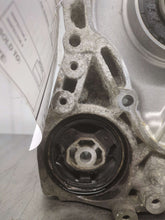 Load image into Gallery viewer, TRANSFER CASE 228I 320i 328D 328i 328I GT 335i 335i GT 428i 435i 12-15 - NW579715
