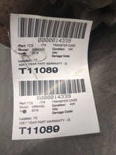 Load image into Gallery viewer, TRANSFER CASE Jeep Wrangler 12 13 14 15 16 17 18 - NW580064
