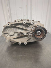 Load image into Gallery viewer, TRANSFER CASE Jeep Wrangler 12 13 14 15 16 17 18 - NW580064
