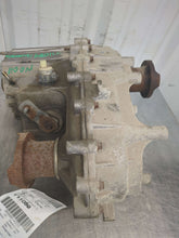 Load image into Gallery viewer, TRANSFER CASE Jeep Wrangler 12 13 14 15 16 17 18 - NW580064
