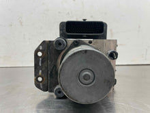 Load image into Gallery viewer, ABS ANTI-LOCK BRAKE PUMP Kia Optima 2016 16 2017 17 2018 18 - NW579840
