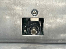 Load image into Gallery viewer, CD Player Mini Cooper Clubman 2007 07 2008 08 2009 09 2010 10 - NW136589
