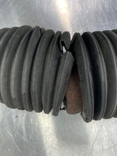 Load image into Gallery viewer, POWER STEERING GEAR Gl320 Gl350 Gl450 Gl550 ML320 ML350 ML450 06-11 - NW580181
