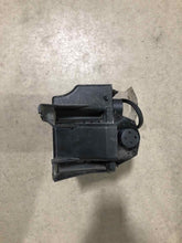 Load image into Gallery viewer, AIR RIDE COMPRESSOR Land Rover Range Rover 02 03 04 05 - NW8397
