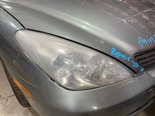 Load image into Gallery viewer, HEADLIGHT LAMP ASSEMBLY ES300 ES330 2002 02 2003 03 2004 04 Right - NW580800
