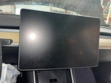 Load image into Gallery viewer, Info-Gps Screen  TESLA MODEL 3 2020 - NW581020
