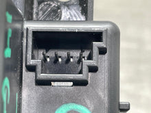 Load image into Gallery viewer, RADIO CONTROLS Gl350 Gl450 Gl550 GL63 AMG ML350 ML450 ML550 ML63 14-16 - NW581550
