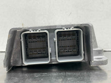 Load image into Gallery viewer, Computer Dodge 300C 2006 - NW26582
