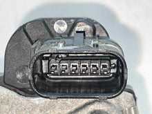Load image into Gallery viewer, Throttle Body Chevrolet Impala 2020 - NW581914
