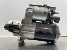 Load image into Gallery viewer, [INVENTORYCAR_YEAR_MAKE_MODEL] STARTER MOTOR - NW581913
