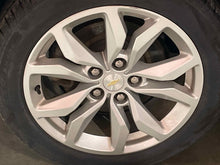 Load image into Gallery viewer, [INVENTORYCAR_YEAR_MAKE_MODEL] WHEEL RIM 18x8 ALUM 18x8, 5 lug, 120mm - NW582139
