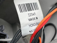 Load image into Gallery viewer, OUTER TAIL LIGHT LAMP Impala Impala New Style Impala Old Style 14-20 Left - NW582016
