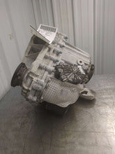 Load image into Gallery viewer, TRANSFER CASE Discovery Range Rover Range Rover Sport 17-20 - NW582015
