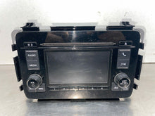 Load image into Gallery viewer, Radio Honda HR-V 2020 - NW582207
