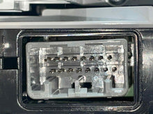 Load image into Gallery viewer, TEMPERATURE CONTROLS HONDA HR-V 2016 16 - NW582300
