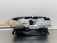 Load image into Gallery viewer, TEMPERATURE CONTROLS HONDA HR-V 2016 16 - NW582300
