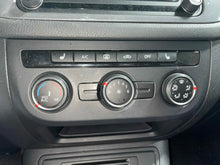 Load image into Gallery viewer, TEMPERATURE CONTROLS Volkswagen Tiguan 2016 16 2017 17 - NW582401
