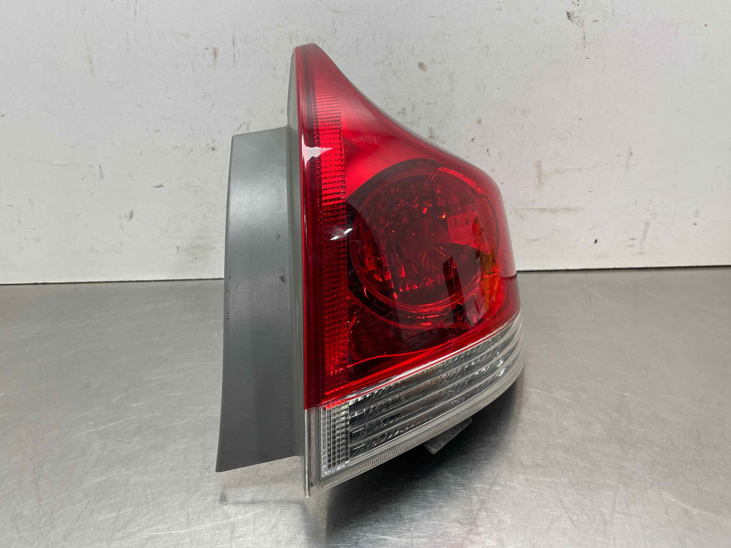 OUTER TAIL LIGHT LAMP Venza 2009 09 2010 10 2011 11 2012 12 Right - NW582667