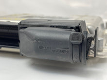 Load image into Gallery viewer, ECU ECM COMPUTER Audi A6 2005 05 4.2L - NW58872
