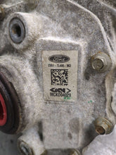 Load image into Gallery viewer, Transfer Case Lincoln MKZ 2015 - NW582901
