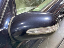 Load image into Gallery viewer, SIDE VIEW DOOR MIRROR C230 C240 C280 C32 C320 C350 C55 01-07 Left - NW583695
