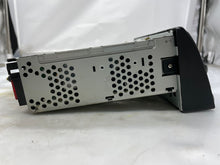 Load image into Gallery viewer, Radio  LAND ROVER 2002 - NW139335

