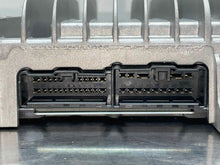 Load image into Gallery viewer, AMPLIFIER Nissan Murano Murano Cross Cabriolet 09 10 11 - NW584150
