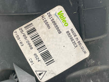 Load image into Gallery viewer, Fog Light Nissan Rogue Versa Cube FX35 M37 2006 06 2007 07 2008 08 2009 09 10 11 - NW584493
