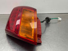 Load image into Gallery viewer, OUTER TAIL LIGHT LAMP Nissan Murano 2009 09 2010 10 Left - NW584430
