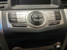 Load image into Gallery viewer, RADIO CONTROLS Nissan Murano 2009 09 - NW584151
