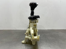 Load image into Gallery viewer, Floor Shifter Kia Sorento 2016 - NW575728
