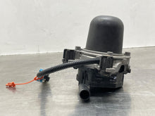 Load image into Gallery viewer, Air Injection Pump Smog Chevrolet Corvette 2000 - NW584309
