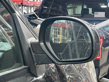 Load image into Gallery viewer, [INVENTORYCAR_YEAR_MAKE_MODEL] SIDE VIEW DOOR MIRROR Right - NW585285
