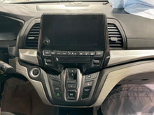 Load image into Gallery viewer, Radio Honda Odyssey 2019 - NW585700
