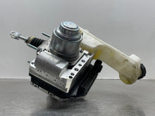 Load image into Gallery viewer, ABS Pump  CORSAIR 2022 - NW585741
