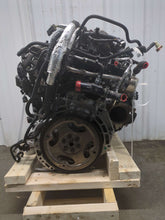 Load image into Gallery viewer, Engine Motor  CORSAIR 2022 - NW585650
