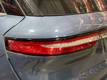 Load image into Gallery viewer, Tail Lamp Light  CORSAIR 2022 - NW585609
