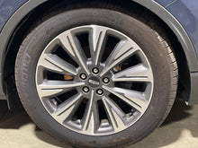 Load image into Gallery viewer, Wheel Rim  CORSAIR 2022 - NW585733
