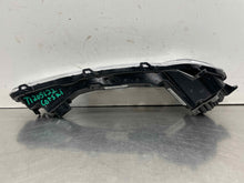 Load image into Gallery viewer, Park Lamp Light  CORSAIR 2022 - NW585558
