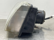 Load image into Gallery viewer, HEADLIGHT LAMP ASSEMBLY Mercury Grand Marquis 2005 05 Left - NW586368
