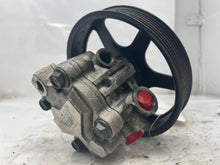 Load image into Gallery viewer, POWER STEERING PUMP Escape Tribute 2001 01 02 03 04 - NW162679
